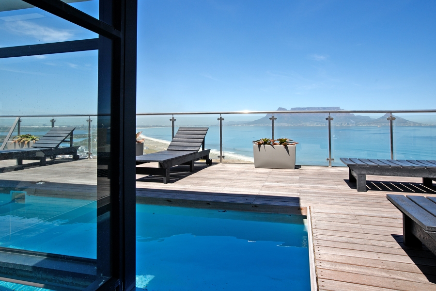 3 Bedroom Property for Sale in Waves Edge Western Cape